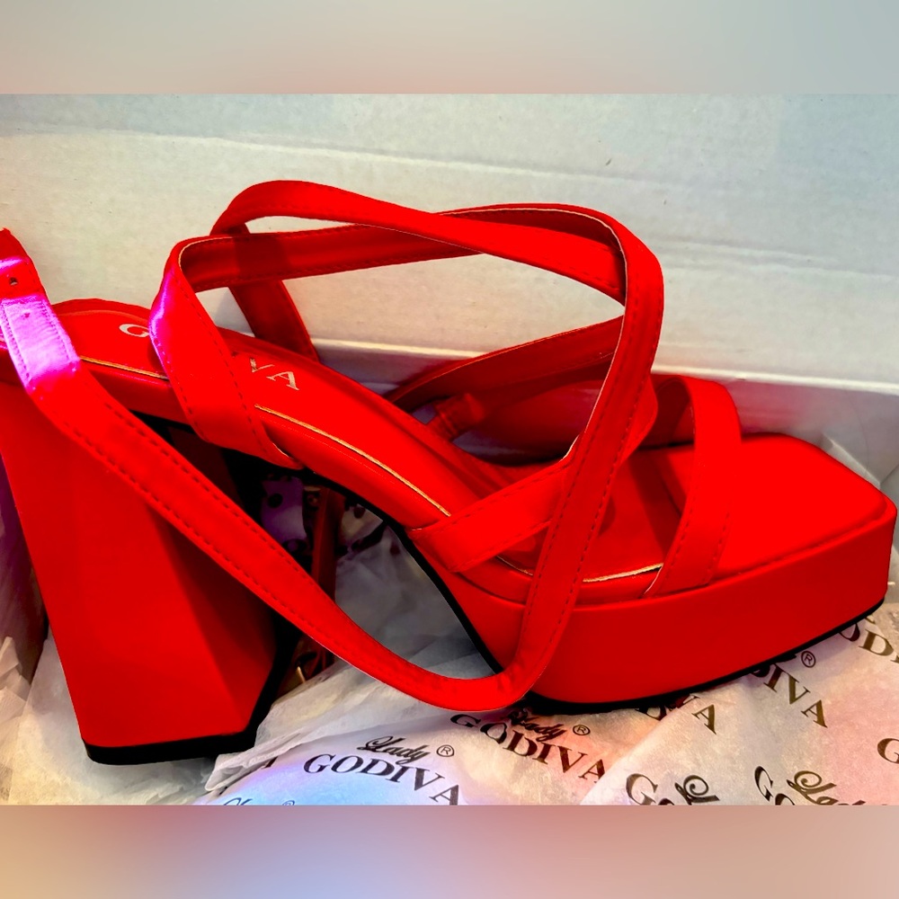 Lady Godiva Wrap Heels in Emory Red!